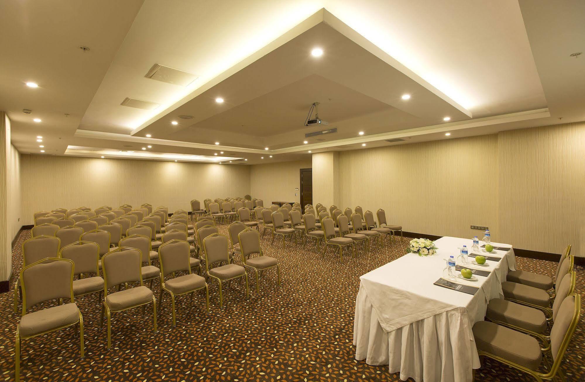 Teymur Continental Hotel Газиантеп Экстерьер фото
